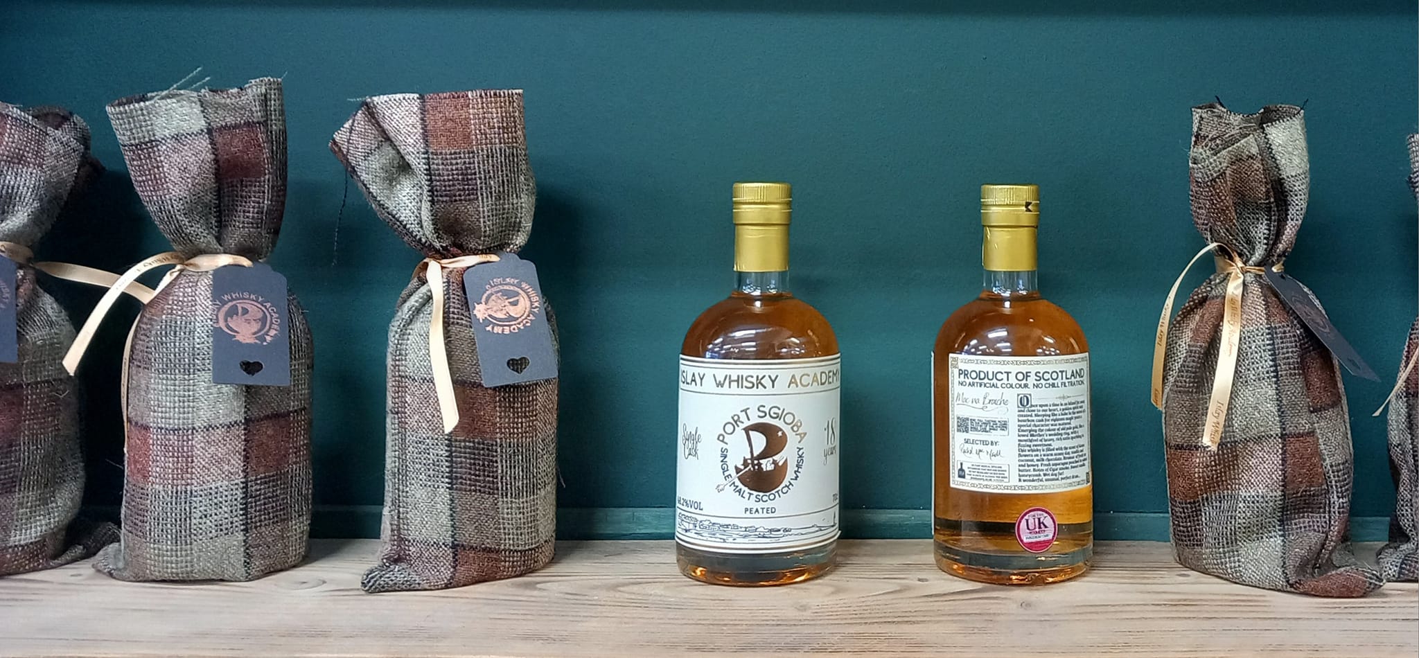 Islay Whisky Academy Port Sgioba 18 Year Old